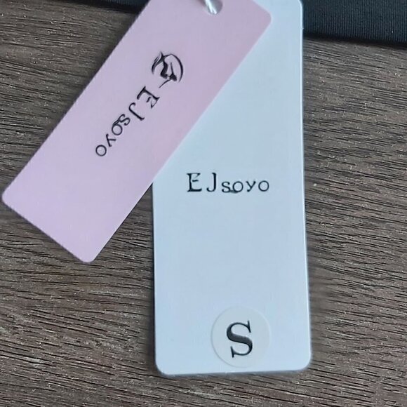 E J Soyo Women's Size Small Black Ring Top Bikini Swim Top Lightly Padded - Picture 4 of 4